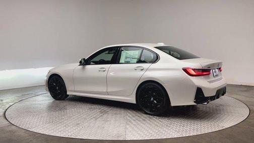 2026 BMW 330 I XDrive NA