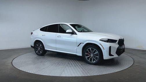 Mineral White Metallic 2027 BMW X6 xDrive40i