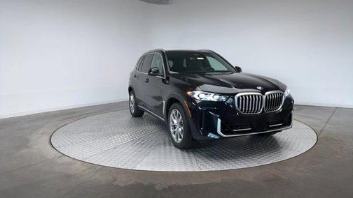 Black Sapphire Metallic 2026 BMW X5 xDrive40i