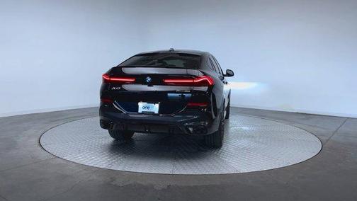 Black Sapphire Metallic 2027 BMW X6 xDrive40i