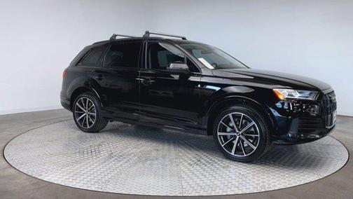 2020 Audi Q7 55 Premium Plus