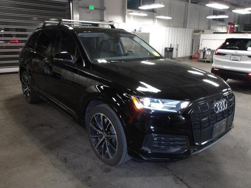 2020 Audi Q7 55 Premium Plus
