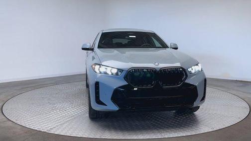 2026 BMW X6 xDrive40i