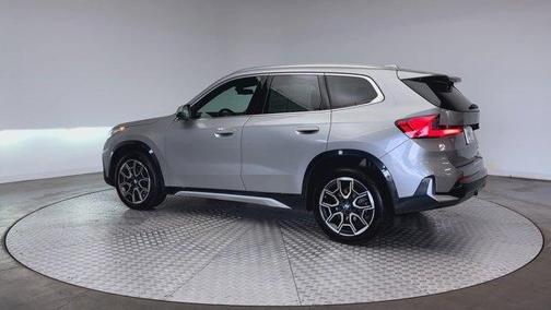 Space Silver 2025 BMW X1 xDrive28i