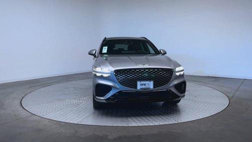 Savile Silver 2023 Genesis GV70 2.5T