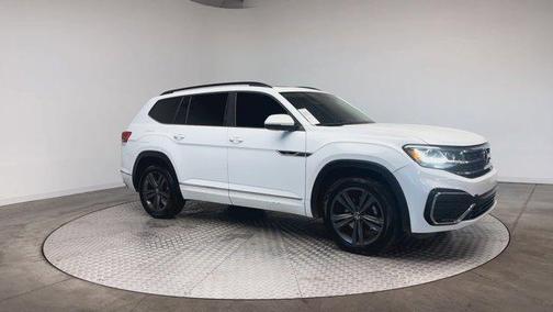 2021 Volkswagen Atlas 3.6 SE w/ Technology R-Line