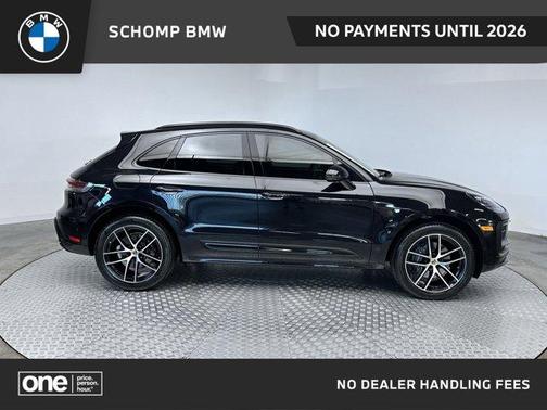 2022 Porsche Macan Base