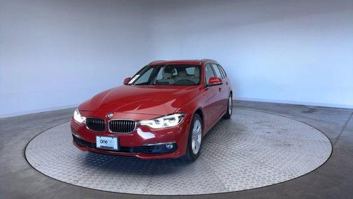 2019 BMW 330 i xDrive