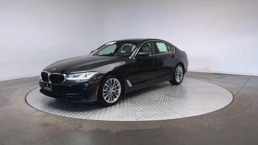 Dark Graphite Metallic 2023 BMW 530 i xDrive