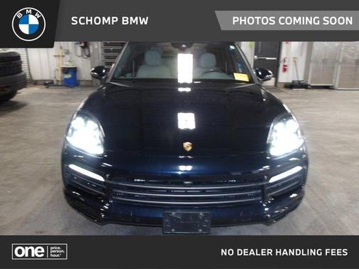 2023 Porsche Cayenne Platinum Edition