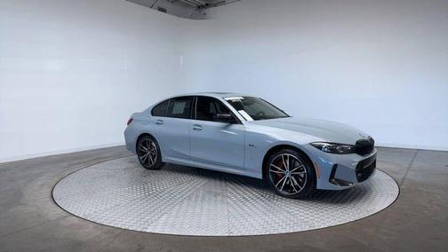 2023 BMW 330e xDrive