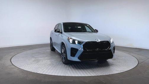 Gray Metallic 2026 BMW X2 xDrive28i