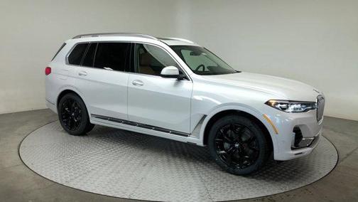 2021 BMW X7 xDrive40i