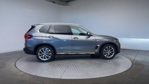 2026 BMW X5 PHEV xDrive50e