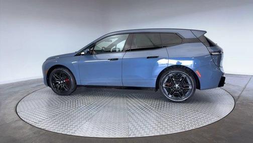 2026 BMW iX xDrive45