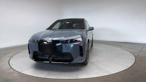 2026 BMW iX xDrive45
