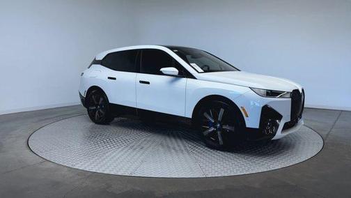 Alpine White 2024 BMW iX xDrive50