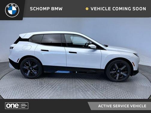 2025 BMW iX xDrive50