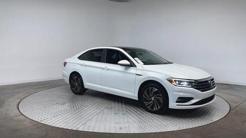 2019 Volkswagen Jetta 1.4T SEL Premium