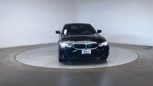 2021 BMW 330 i xDrive