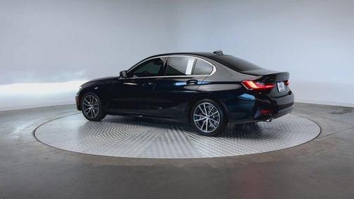 2021 BMW 330 i xDrive