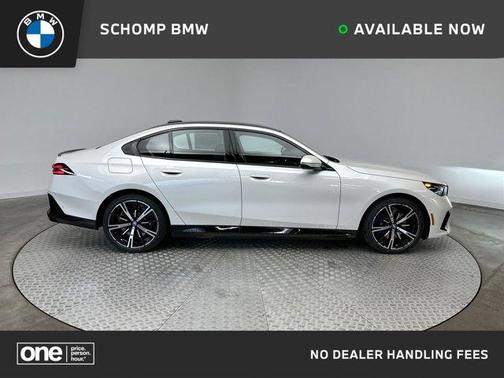 2025 BMW 550e xDrive
