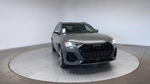 2022 Audi Q3 45 S line Premium