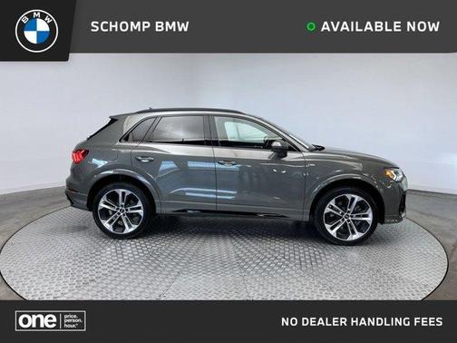 2022 Audi Q3 45 S line Premium