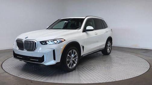 Alpine White 2026 BMW X5 xDrive40i