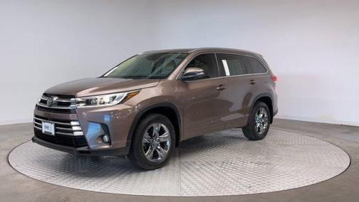 2017 Toyota Highlander Limited Platinum