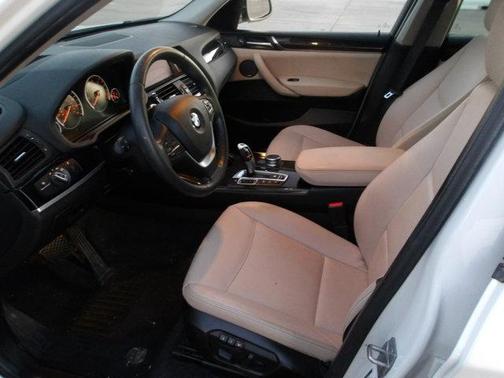 Mineral White Metallic 2017 BMW X3 xDrive28i