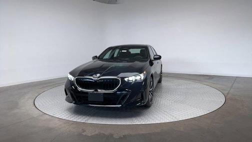 Carbon Black Metallic 2024 BMW 530 i xDrive