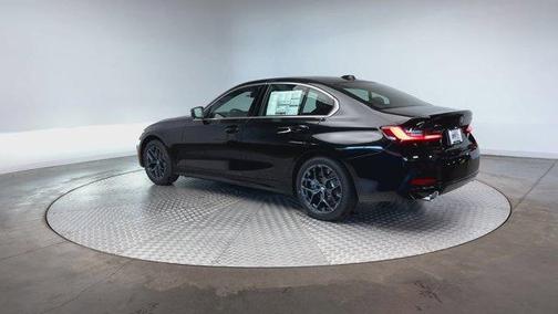 2025 BMW 330 i xDrive