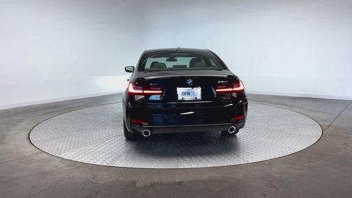 2025 BMW 330 i xDrive
