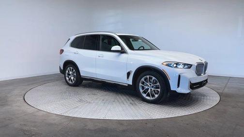 2026 BMW X5 PHEV xDrive50e