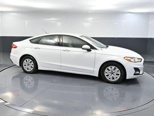 2019 Ford Fusion S