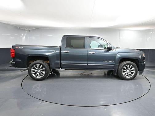 2017 Chevrolet Silverado 1500 2LT