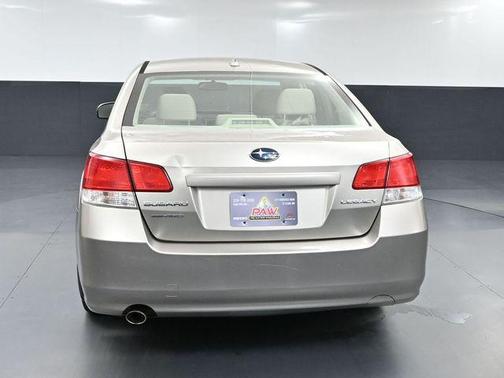 2014 Subaru Legacy Premium