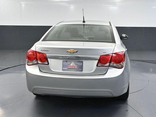 Silver Ice Metallic 2014 Chevrolet Cruze 1LT