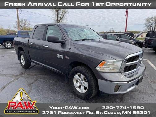 2017 RAM 1500 SLT