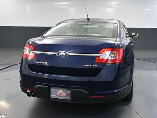 2011 Ford Taurus SEL