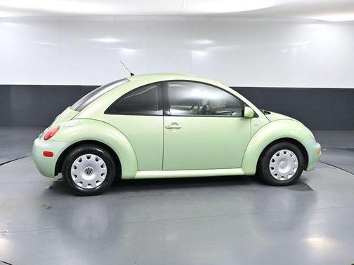 2002 Volkswagen New Beetle GL