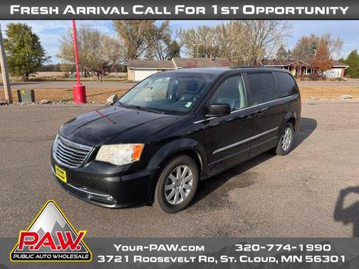 2014 Chrysler Town & Country Touring