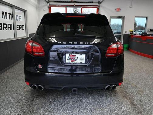 2014 Porsche Cayenne Turbo