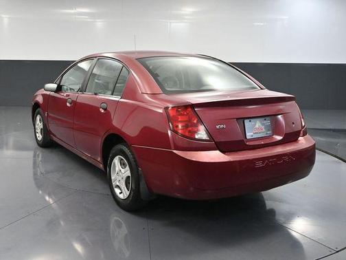 2004 Saturn Ion 1
