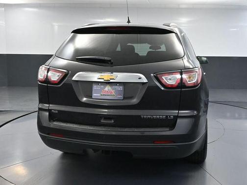 Tungsten Metallic 2015 Chevrolet Traverse LS