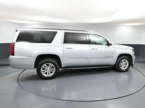2017 Chevrolet Suburban LT