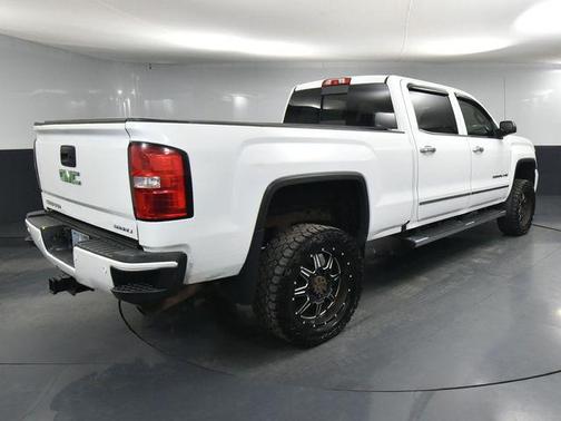 2017 GMC Sierra 2500 Denali
