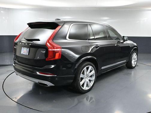 2019 Volvo XC90 T6 Inscription