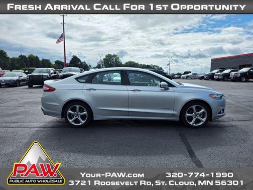 2014 Ford Fusion Hybrid SE